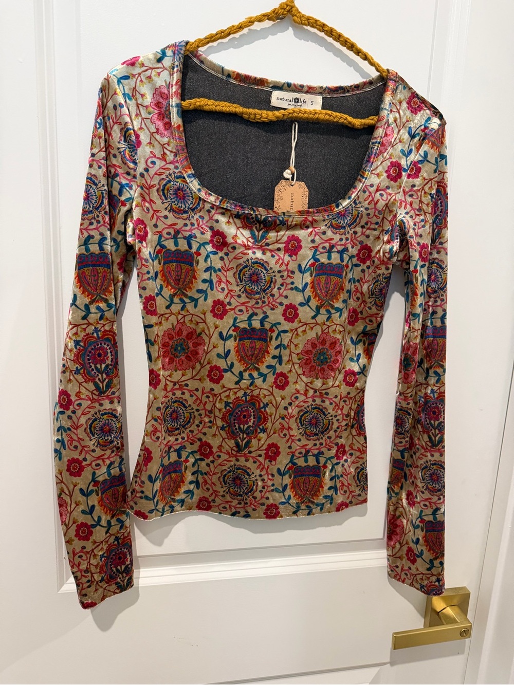Natural Life Floral Scoop Neck Long Sleeve Top Multicolor Floral Velvet NWT